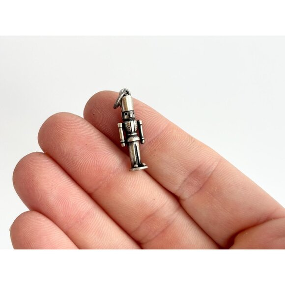JAMES AVERY RARE Retired Christmas Nutcracker Figural Vintage Pendant | Charm - Picture 7 of 9